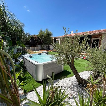 Villa Lcsm Et Studio Frontignan Exterior photo